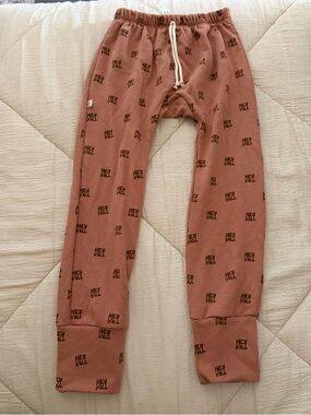Childhoods Clothing Hey Y’all Joggers / Sweatpants size 8/9 NWOT